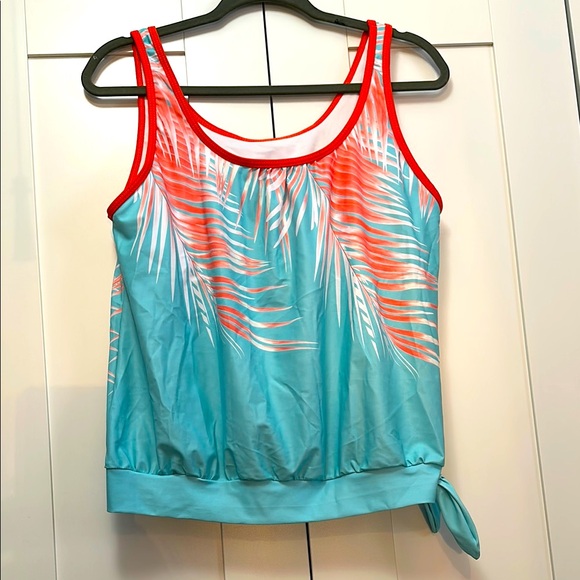 Tropical Print Women’s Tankini Swim Top Light Blue With Orange Trim NEW! - Picture 1 of 4